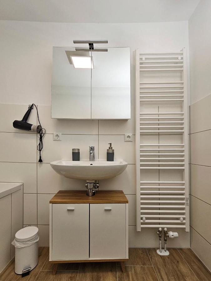 Schoene 80m2, 3 Schlafzimmer, 2 Baeder, Zentrumnah, 3og * Erfurt