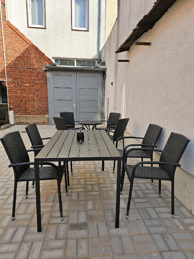 Schoene 80m2, 3 Schlafzimmer, 2 Baeder, Zentrumnah, 3og *