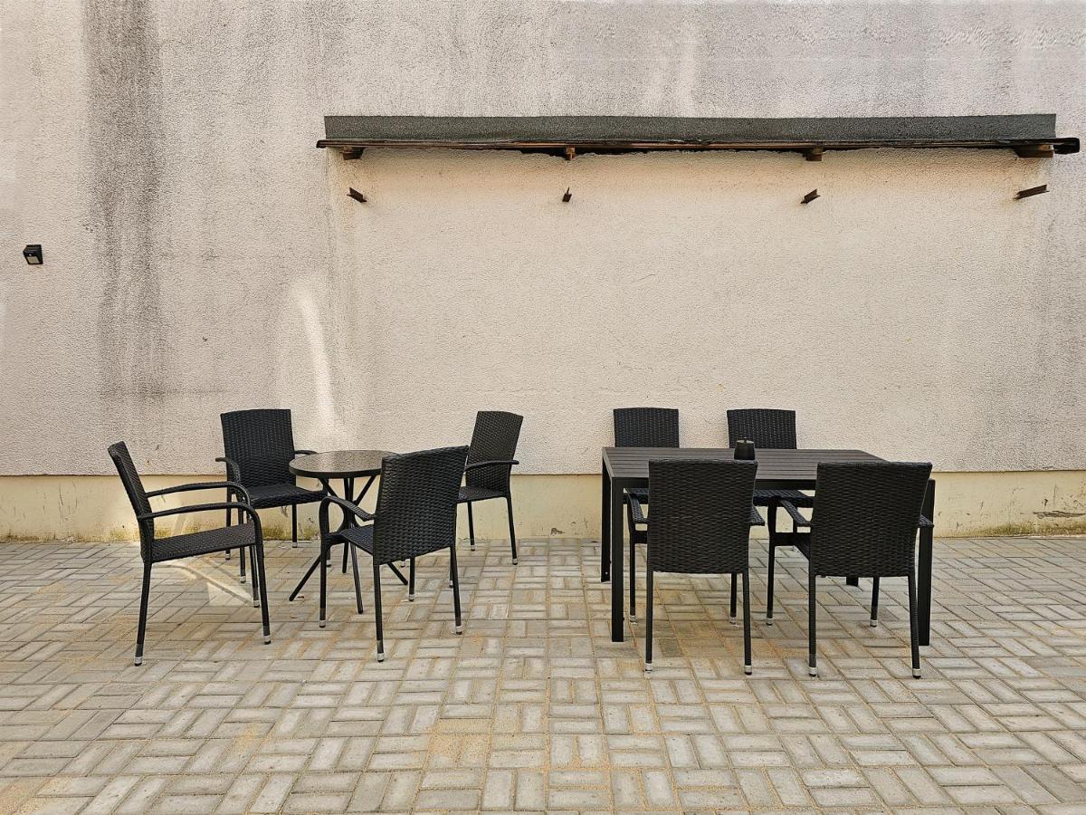 Schoene 80m2, 3 Schlafzimmer, 2 Baeder, Zentrumnah, 3og *